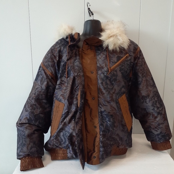 Vintage Outer Gear Duck Down Womens Fur Trim Hooded Winter Jacket Size Medium - Picture 7 of 13